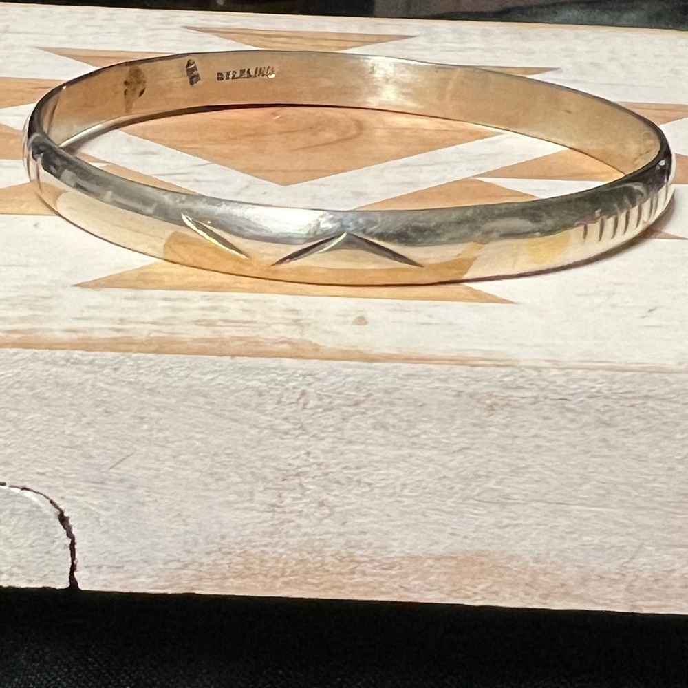 Beautiful Native Sterling Silver Bangle - image 3